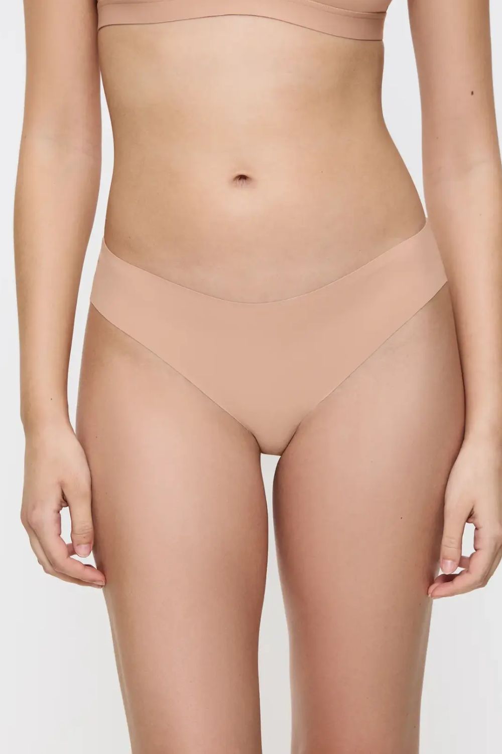 gynaikeio-slip-triumph-smart-invisible-tai (1) Γυναικείο Σλιπ TRIUMPH Smart Invisible Tai - Image 1