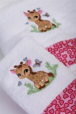 Πετσέτα Με Κέντημα Σετ 2 τεμ bebe Giraffe 172 30X50,70X140 White-Pink 100% Cotton - Image 3
