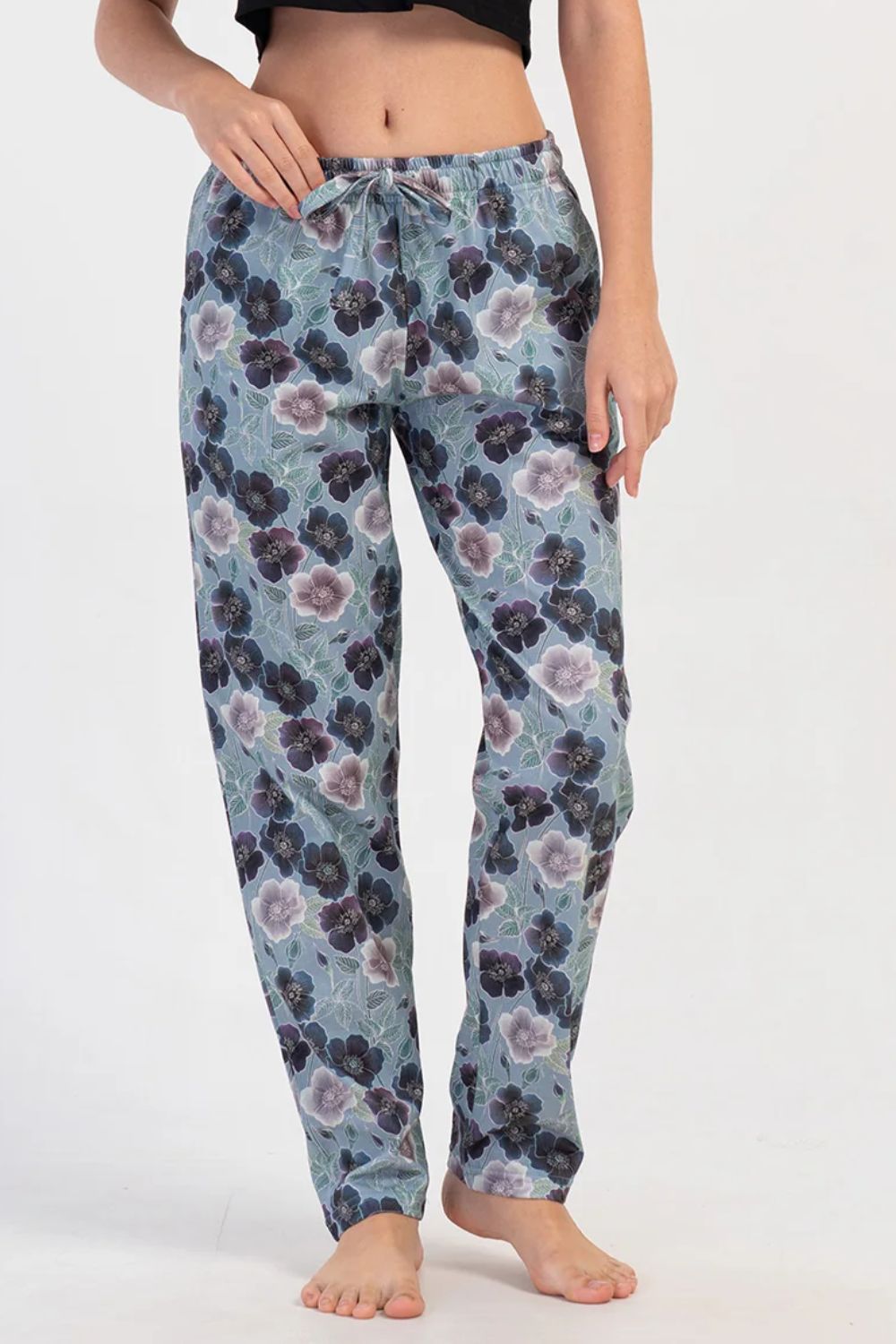 gynaikeio-panteloni-pitzamas-vienetta-plus-size-flower Γυναικείο Παντελόνι Πιτζάμας Vienetta Plus Size "Flower" - Image 1
